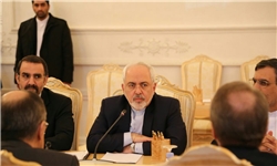 ظریف: گزینه دیگری غیر از راه‌حل سیاسی برای سوریه وجود ندارد