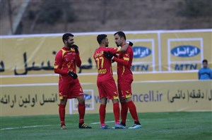 قاضی دبل کرد و آقای گل شد