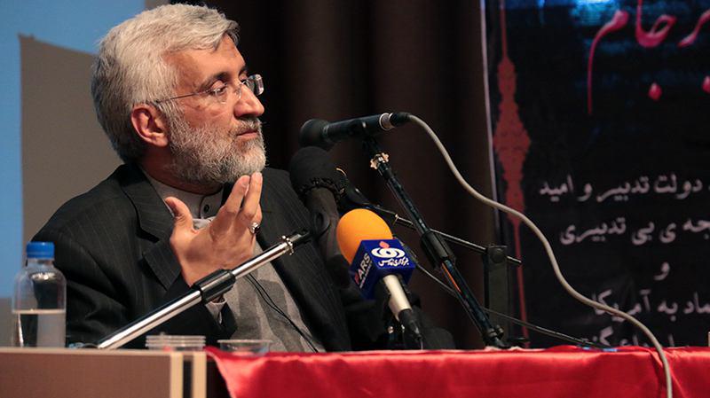 نباید اجازه داد حقوق شهروندی ملت به اجازه کدخدا گره بخورد