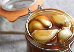 با تاثیرهای جادویی سیر و عسل آشنا شوید