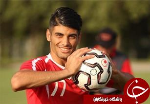 جوانان آینده ساز پایتخت با لباس پرسپولیس