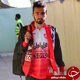 جوانان آینده ساز پایتخت با لباس پرسپولیس