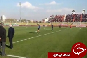 حرکات تکنیکی داور بازی پیکان - پرسپولیس  + فیلم