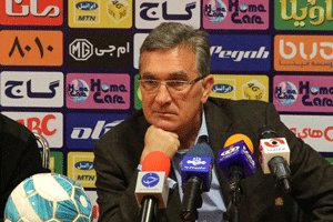 کنفرانس خبری بازی پیکان - پرسپولیس+فیلم