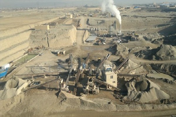 نقش معادن شن و ماسه در تخریب محیط زیست/ فعالیت 7 معدن آلاینده در کشور