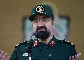 محسن رضایی در اجتماع بزرگ بسیجیان زنجان
