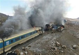احتمال استیضاح دو وزیر در پی حادثه برخورد دو قطار