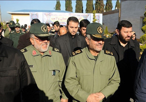 واگذاری واحدهای مسکونی به نیازمندان با حضور فرمانده کل سپاه