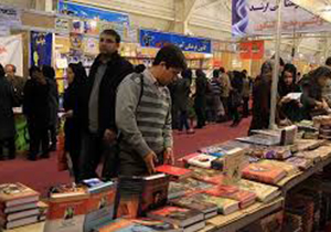 اجرای طرح بده بستان کتاب در نمایشگاه شیراز