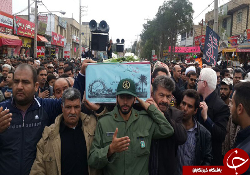 تشییع پیکر مطهر شهید گمنام در سروستان + تصاویر