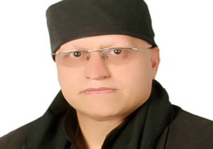 جوانان باید قلم خود را صرف اشعار آیینی نمایند