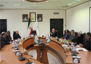 مدیران باید به‌ تناسب تخصص و کاری که انجام می‌دهند، حقوق دریافت کنند