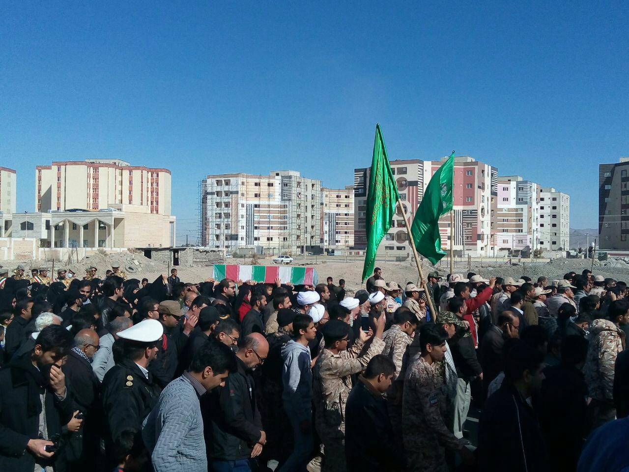 تشییع پیکر دو شهید گمنام در مهرشهر زاهدان
