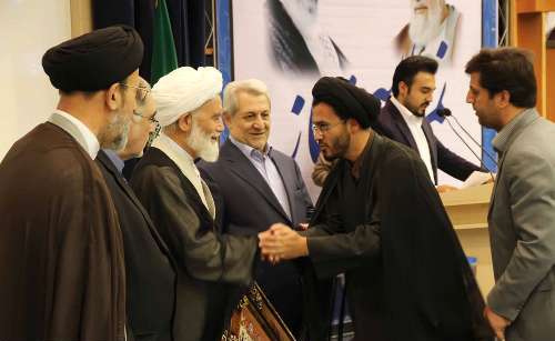 اجلاس استانی نماز در همدان