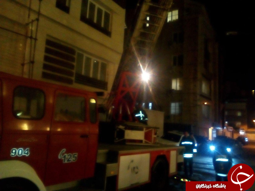 نجات بانوی سالخورده در منزل مسکونی+عکس