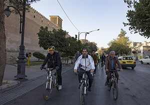 رکاب زنی دوچرخه سواران در شیراز