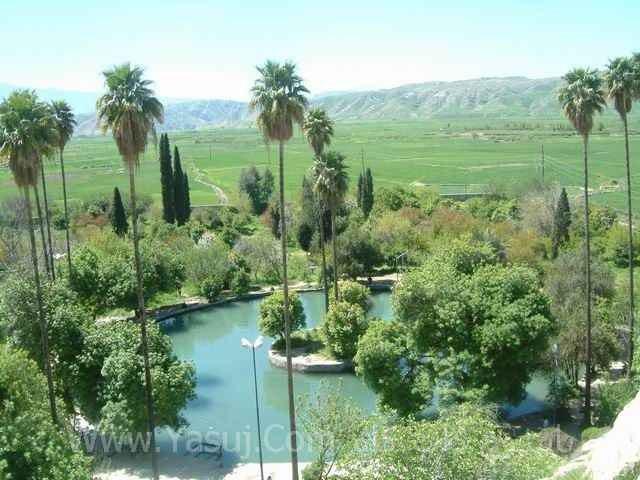 باغ چشمه بلقیس چرام قطعه ایی از بهشت