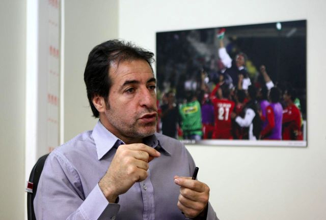 ورمزیار: بازیکنان تیم ملی نباید مغرور شوند/ پرسپولیس حال و روز خوبی ندارد