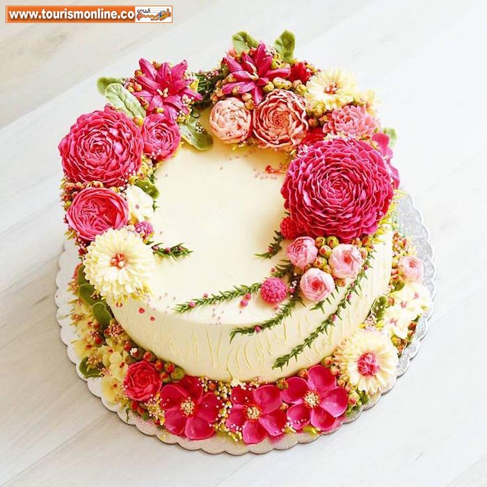 کیک هایی با تزیین بهاری! +تصاویر