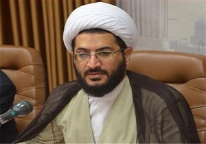 بقاع متبرکه استان  پذیرای گردشگران در روز طبیعت