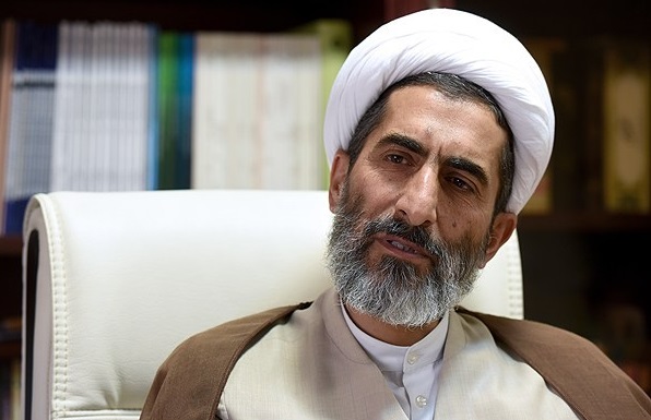 امامزاده های استان تهران میزبان مردم در شب لیله الرغایب هستند