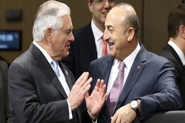 وزیرخارجه ترکیه بر حفظ روابط با آمریکا تأکید کرد