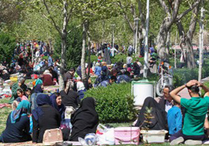 شهروندان در روز طبیعت با پارک‌ها آشتی کنند