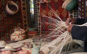 سیطره چینی ها بر بازار صنایع دستی ایران تشدید می شود؟/هنر وارداتی به نام ایران،به کام چینی ها