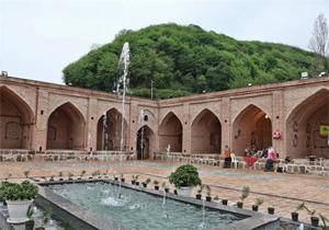کاروانسرای شاه عباسی پذیرای گردشگران نوروزی
