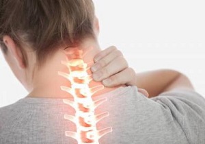 رد پای آرتروز گردن در سبک زندگی/ علایم آرتروز گردن را بشناسید