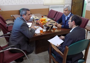 بازدید معاون امور بهداشتی از مراکز بهداشتی درمانی تکاب