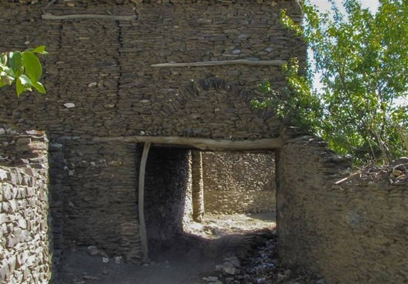 نمایی واقعی از روستای &laquo;چشمه قل&zwnj;قل&raquo; در فیلم &laquo;علی&zwnj;البدل&raquo;