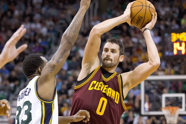 نتایج بسکتبال NBA / برتری کلیولند با درخشش کوین لاو