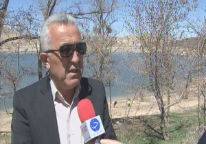 پاکسازی حاشیه سد مهاباد