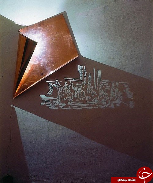 هنرمندی که با نور تندیس ساخت+تصاویر/////