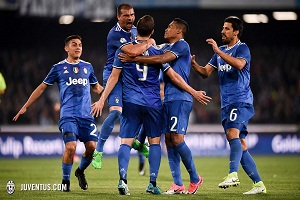 ناپولی 3 (4) - یوونتوس 2 (5)/هیگواین در سن پائولو بیانکونری را به فینال رساند