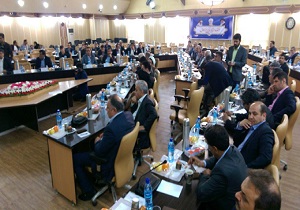 بررسی چالشهای اقتصادی شهرستانهای آبادان و خرمشهر