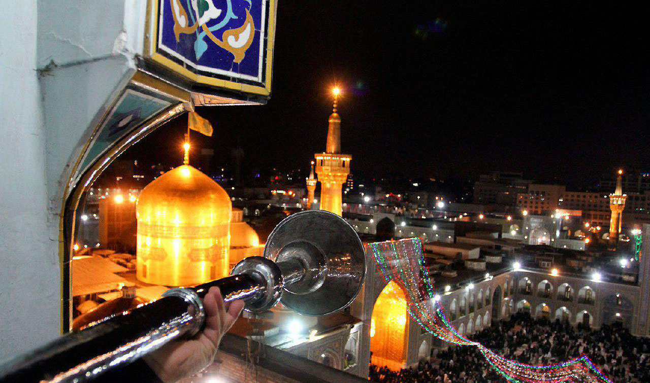جشن و شادمانی در حرم مطهر رضوی به مناسبت میلاد حضرت جواد(ع)