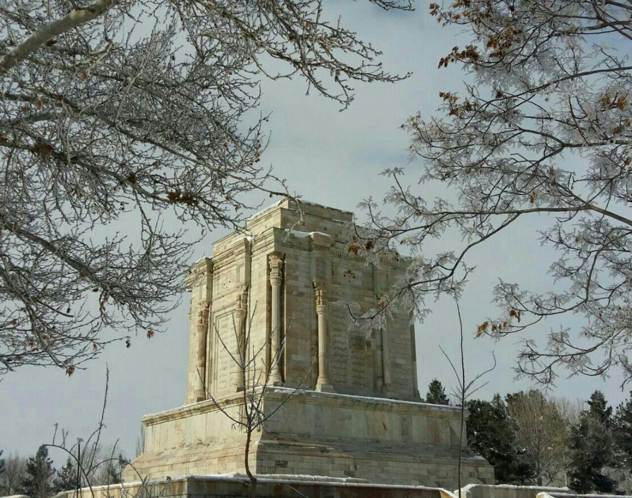 تشکیل ستاد بزرگداشت فردوسی و پاسداشت زبان فارسی