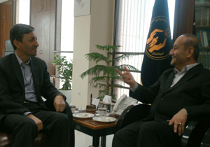 پیگیری مسائل استانی در نشست با مسئولان کشوری
