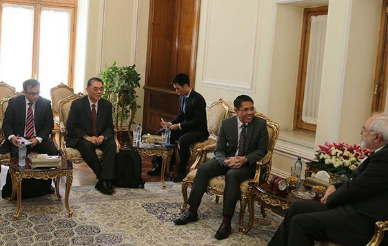دیدار وزیر مشاور در امور خارجی و دفاعی سنگاپور با ظریف
