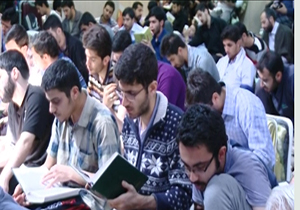 خلوت عاشقان با خدا در مراسم اعتکاف + فیلم