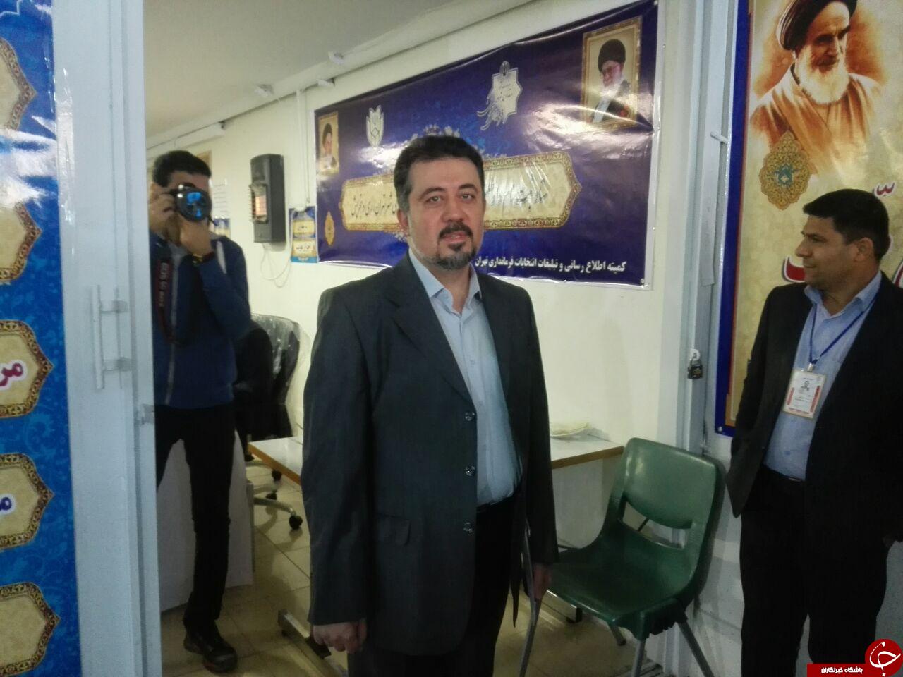 کدام چهره&zwnj;های مشهور در سومین روز ثبت&zwnj;نام انتخابات شوراها نام&zwnj;نویسی کردند؟ + تصاویر