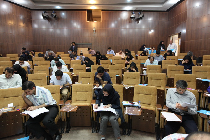 رقابت ۱۴ هزار نفر در آزمون دستیاری/ برگزاری آزمون در اردیبهشت