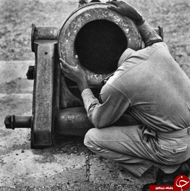 تصاویر طنزآمیز از خیابان های فرانسه در دهه 1950