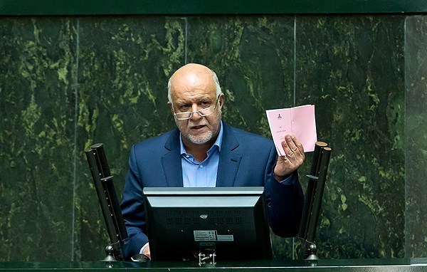 وزارت نفت متعهد به استخدام تمام فارغ&zwnj;التحصیلان دانشگاه نفت نیست