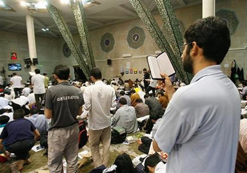 اعتکاف بالی برای پرواز