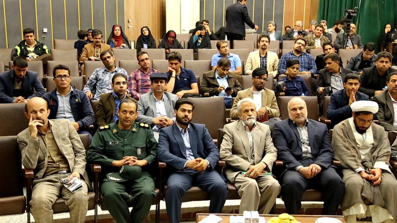 استفاده از هنر در ایجاد اشتغال پایدار