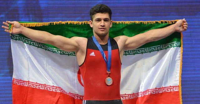 نخستین مدال مسابقات جهانی بر گردن وزنه بردار سیرجانی
