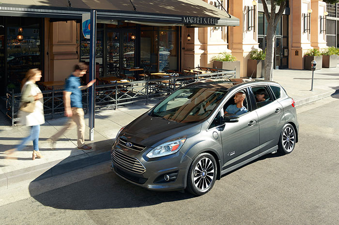 فورد ساخت دو خودروی الکتریکی برای بازار چین را تأیید کرد